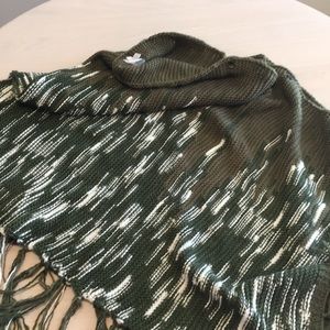 LuLaRoe poncho